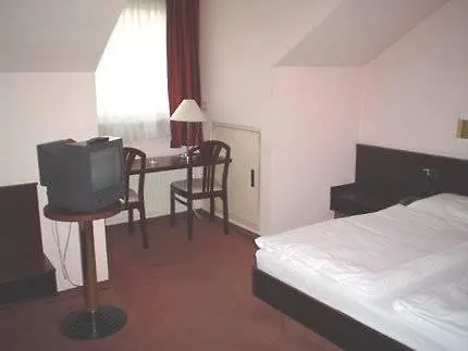Mate Dependance Hotel Wien