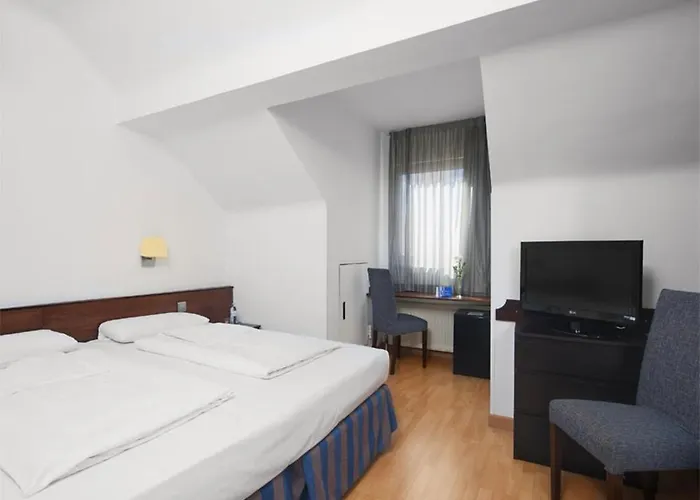 Hotel Mate Dependance 3*