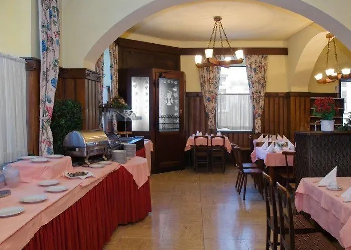 Mate Dependance Hotel